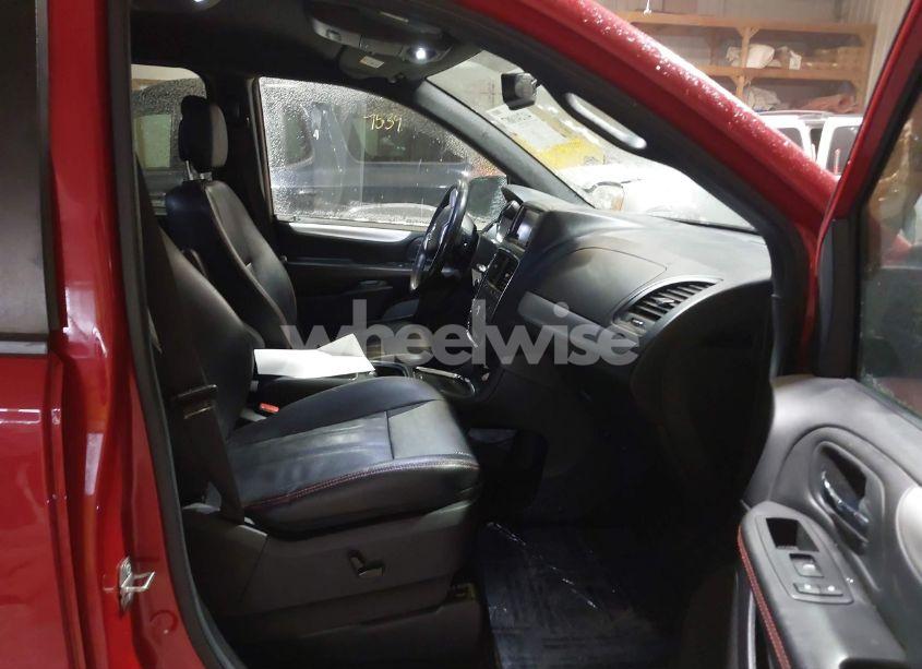 Photo 5 of 2016 Dodge Grand CARAVAN R/T (VIN 2C4RDGEG8GR115567)