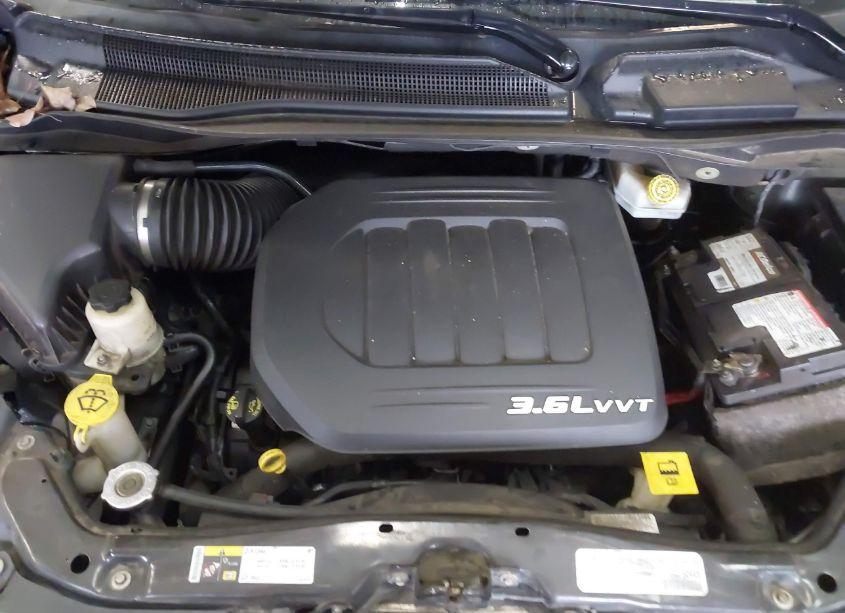 Photo 10 of 2016 Dodge Grand CARAVAN R/T (VIN 2C4RDGEG8GR384281)