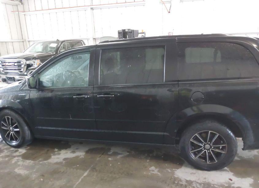 Photo 14 of 2016 Dodge Grand CARAVAN R/T (VIN 2C4RDGEG8GR384281)