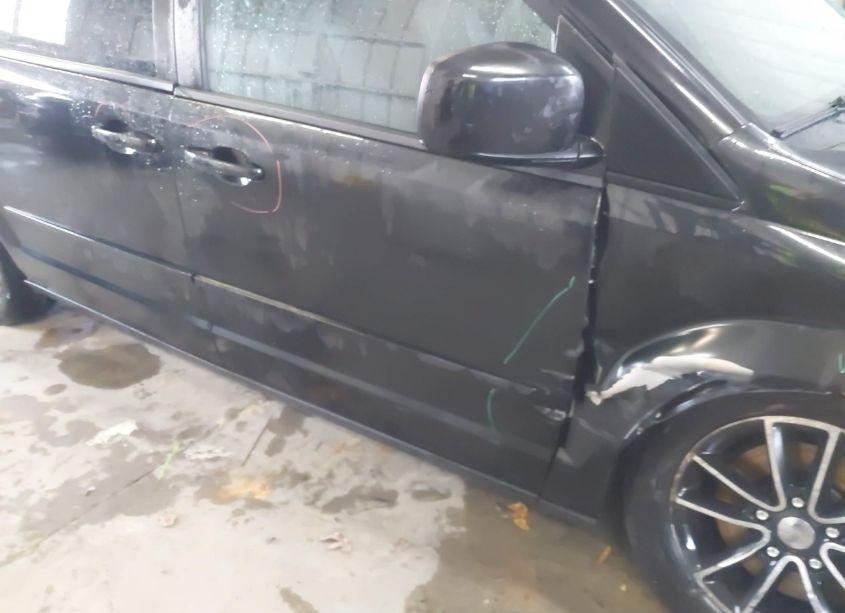 Photo 17 of 2016 Dodge Grand CARAVAN R/T (VIN 2C4RDGEG8GR384281)