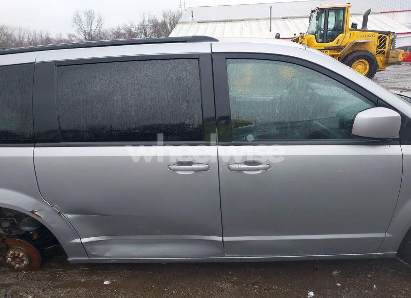 Photo 12 of 2018 Dodge Grand CARAVAN GT (VIN 2C4RDGEG8JR324122)