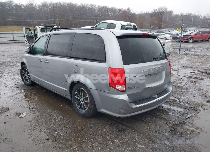 Photo 3 of 2018 Dodge Grand CARAVAN GT (VIN 2C4RDGEG8JR324122)