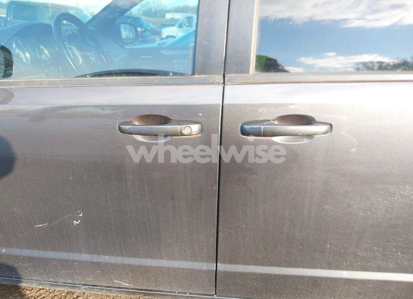 Photo 14 of 2018 Dodge Grand CARAVAN GT (VIN 2C4RDGEG8JR336528)