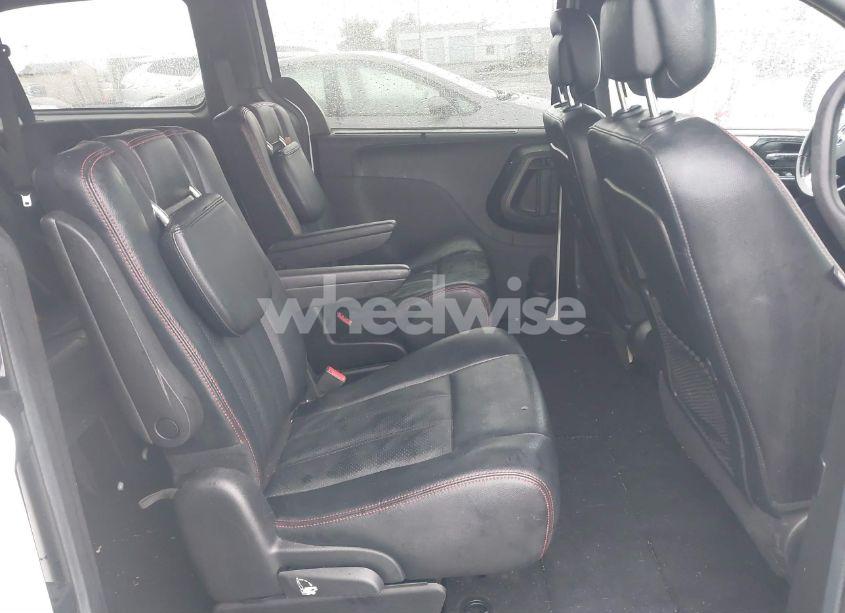 Photo 8 of 2019 Dodge Grand CARAVAN GT (VIN 2C4RDGEG8KR739863)