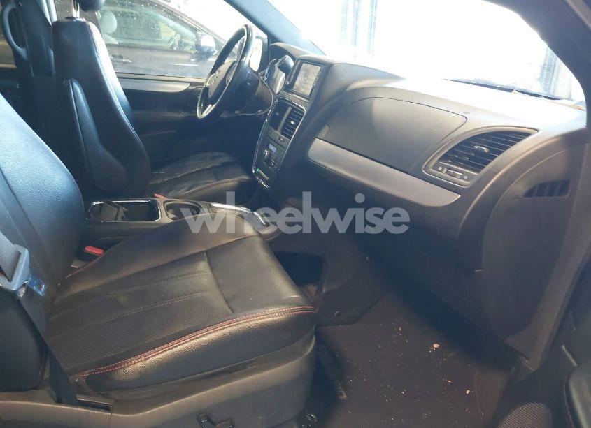 Photo 5 of 2014 Dodge Grand CARAVAN R/T (VIN 2C4RDGEG9ER323695)