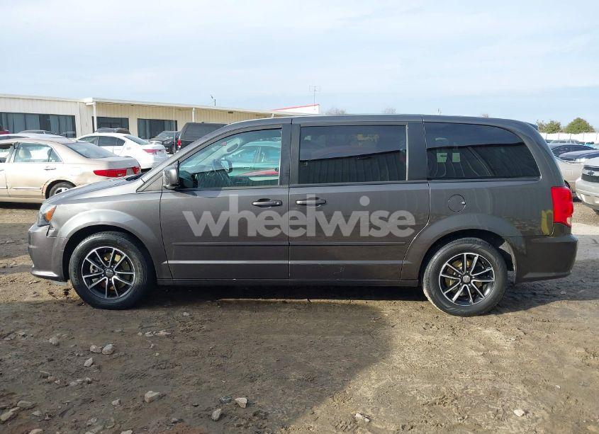 Photo 14 of 2016 Dodge Grand CARAVAN R/T (VIN 2C4RDGEG9GR224216)