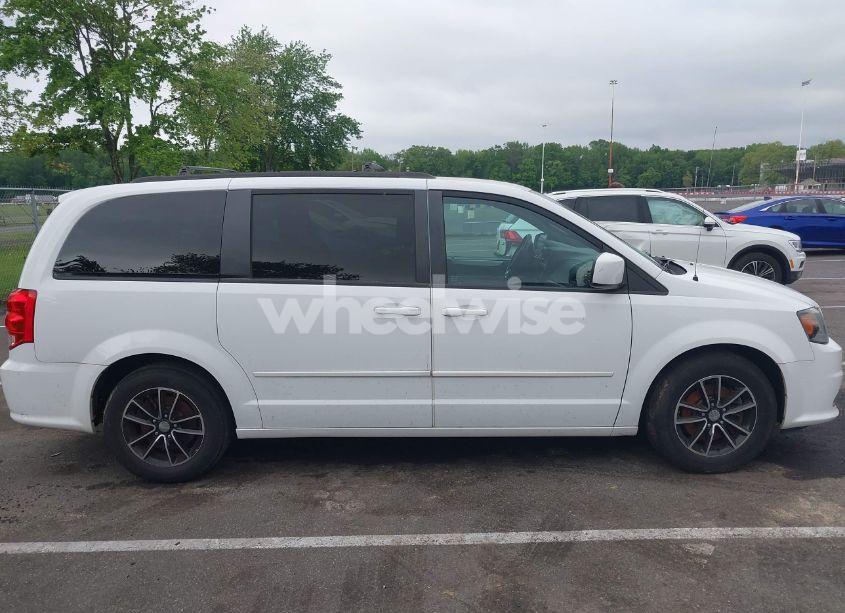 Photo 13 of 2016 Dodge Grand CARAVAN R/T (VIN 2C4RDGEG9GR224653)