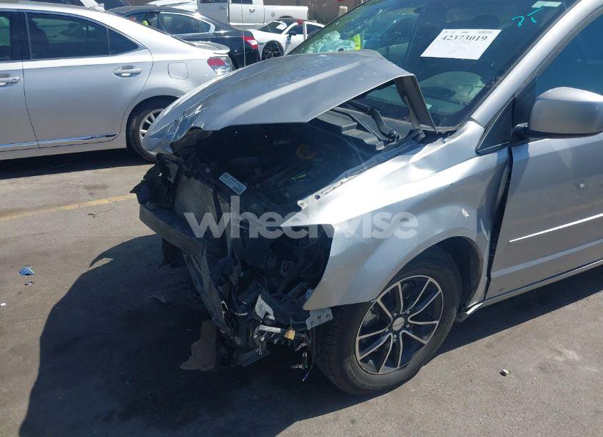 Photo 6 of 2016 Dodge Grand CARAVAN R/T (VIN 2C4RDGEG9GR265459)