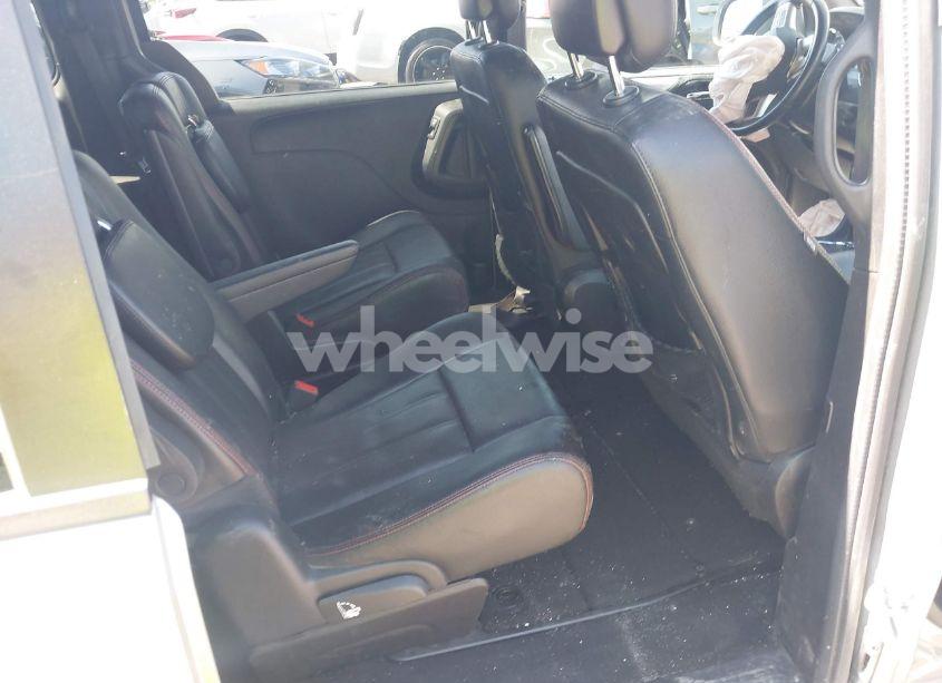 Photo 8 of 2016 Dodge Grand CARAVAN R/T (VIN 2C4RDGEG9GR265459)