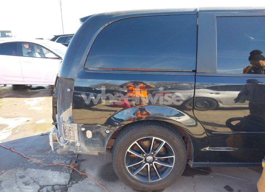 Photo 20 of 2016 Dodge Grand CARAVAN R/T (VIN 2C4RDGEG9GR319584)