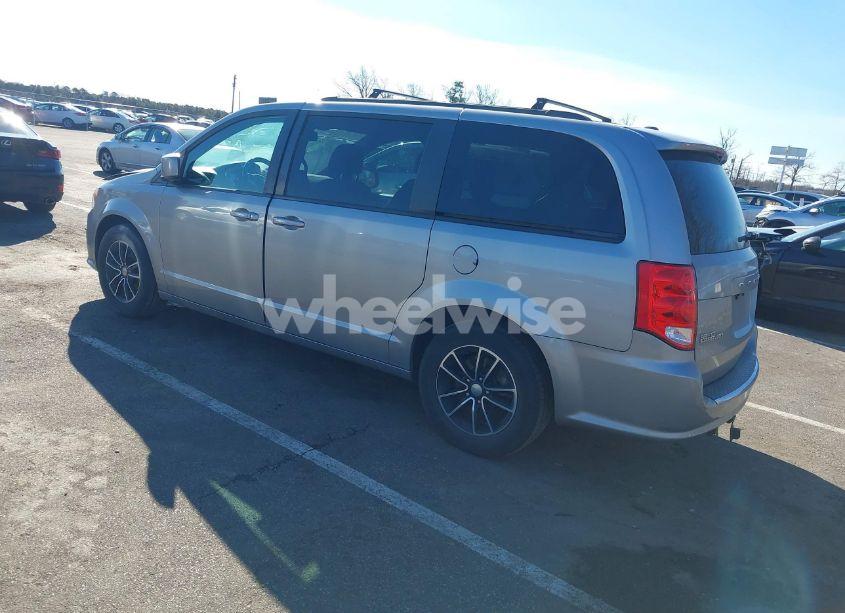 Photo 3 of 2018 Dodge Grand CARAVAN GT (VIN 2C4RDGEG9JR344704)