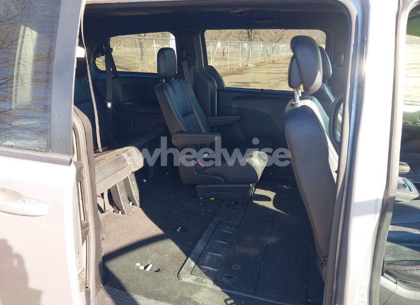 Photo 8 of 2018 Dodge Grand CARAVAN GT (VIN 2C4RDGEG9JR344704)