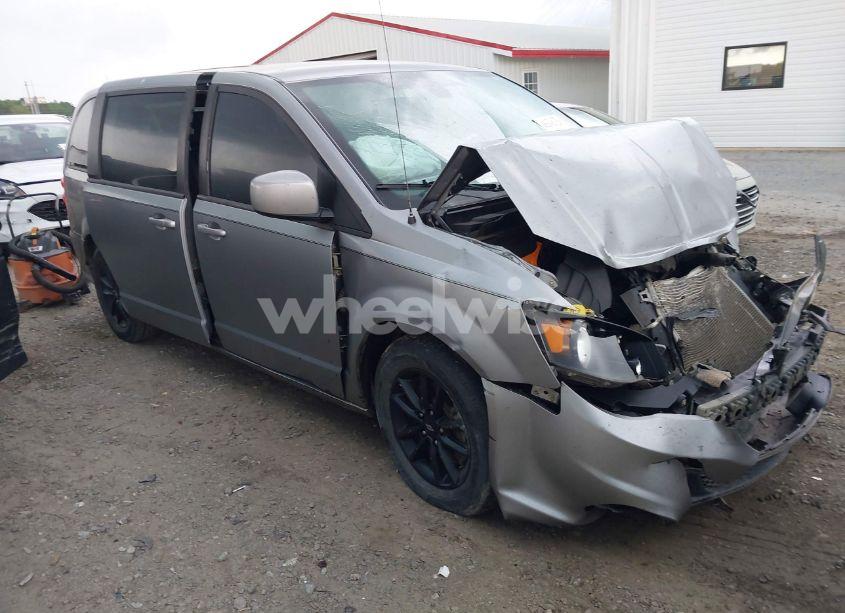 2019 Dodge Grand CARAVAN GT (VIN 2C4RDGEG9KR712347) main photo