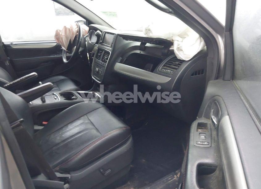 Photo 5 of 2019 Dodge Grand CARAVAN GT (VIN 2C4RDGEG9KR712347)