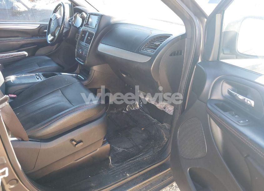 Photo 5 of 2019 Dodge Grand CARAVAN GT (VIN 2C4RDGEG9KR760527)
