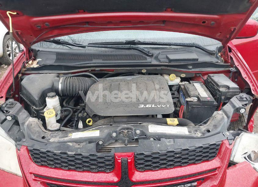 Photo 10 of 2012 Dodge Grand CARAVAN R/T (VIN 2C4RDGEGXCR359862)