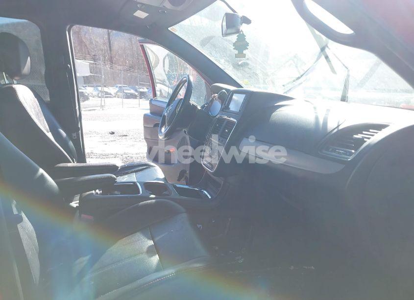 Photo 5 of 2012 Dodge Grand CARAVAN R/T (VIN 2C4RDGEGXCR403469)