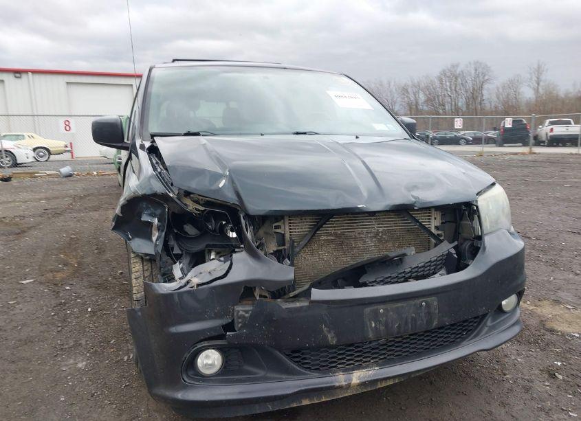 Photo 6 of 2014 Dodge Grand CARAVAN R/T (VIN 2C4RDGEGXER431095)