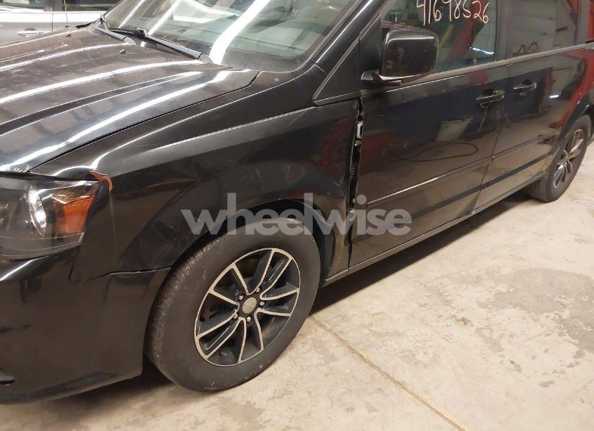 Photo 6 of 2016 Dodge Grand CARAVAN R/T (VIN 2C4RDGEGXGR375369)