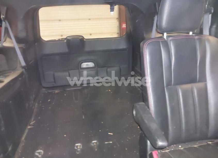 Photo 8 of 2016 Dodge Grand CARAVAN R/T (VIN 2C4RDGEGXGR375369)