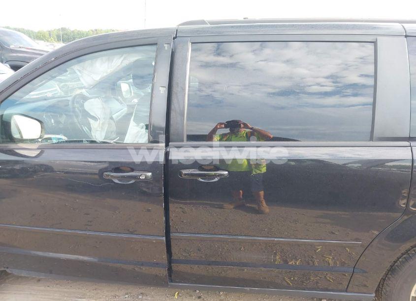 Photo 15 of 2017 Dodge Grand CARAVAN GT (VIN 2C4RDGEGXHR690660)