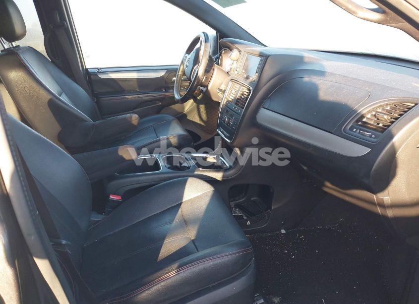 Photo 5 of 2017 Dodge Grand CARAVAN GT (VIN 2C4RDGEGXHR806231)