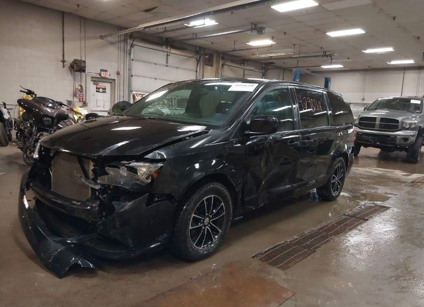 Photo 2 of 2018 Dodge Grand CARAVAN GT (VIN 2C4RDGEGXJR195736)