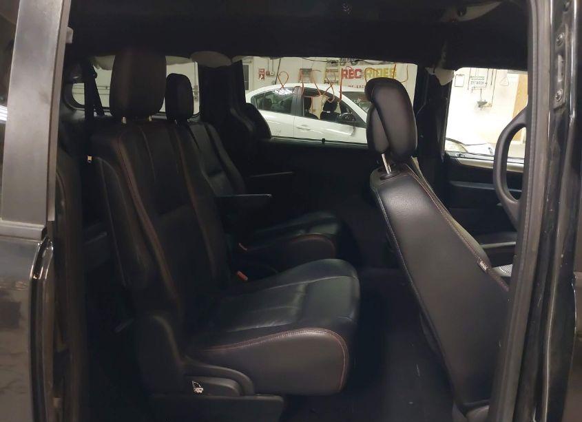 Photo 8 of 2018 Dodge Grand CARAVAN GT (VIN 2C4RDGEGXJR195736)