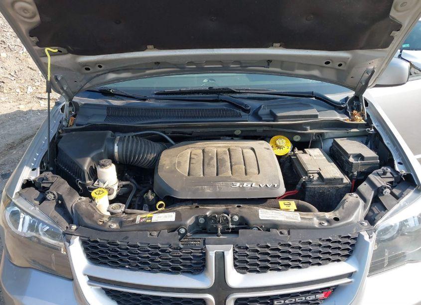 Photo 10 of 2018 Dodge Grand CARAVAN GT (VIN 2C4RDGEGXJR242263)