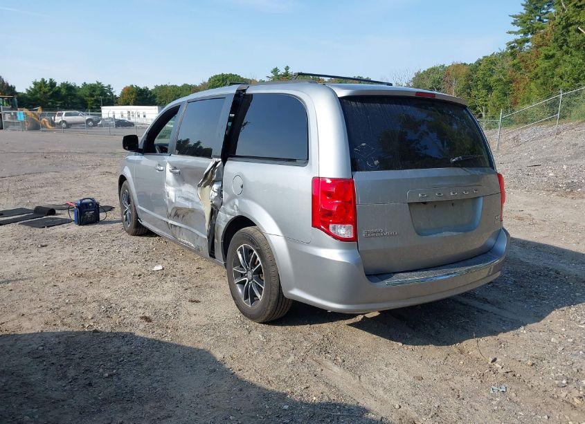 Photo 3 of 2018 Dodge Grand CARAVAN GT (VIN 2C4RDGEGXJR242263)