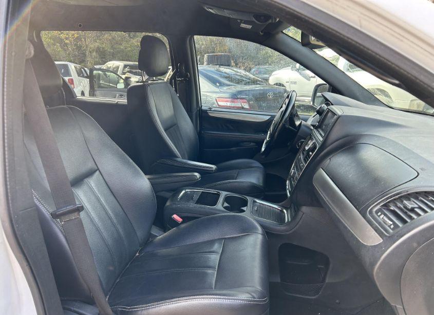 Photo 5 of 2019 Dodge Grand CARAVAN GT (VIN 2C4RDGEGXKR535484)