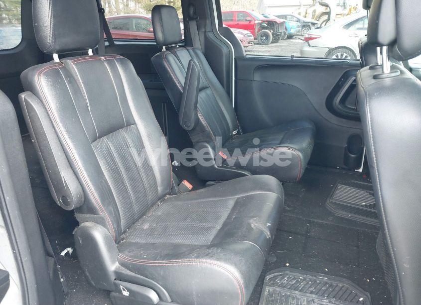 Photo 8 of 2019 Dodge Grand CARAVAN GT (VIN 2C4RDGEGXKR571286)