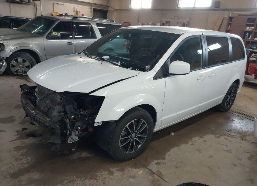 Photo 2 of 2019 Dodge Grand CARAVAN GT (VIN 2C4RDGEGXKR572518)