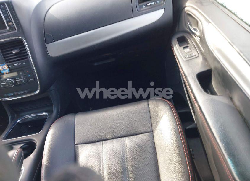 Photo 5 of 2019 Dodge Grand CARAVAN GT (VIN 2C4RDGEGXKR683151)