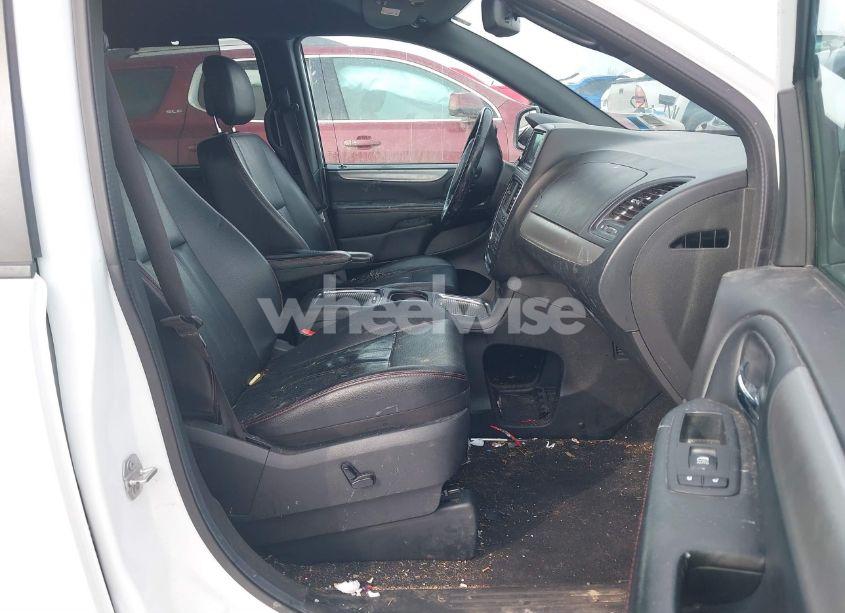 Photo 6 of 2019 Dodge Grand CARAVAN GT (VIN 2C4RDGEGXKR725706)