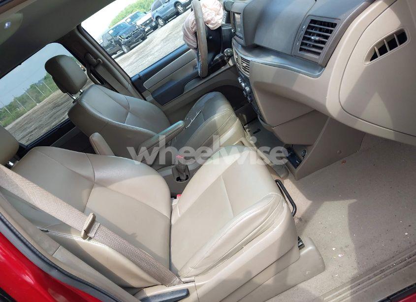 Photo 5 of 2012 Volkswagen Routan SE (VIN 2C4RVABG1CR240838)