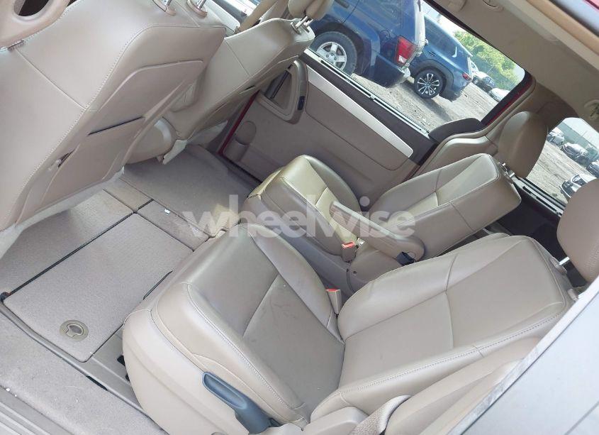 Photo 8 of 2012 Volkswagen Routan SE (VIN 2C4RVABG1CR240838)