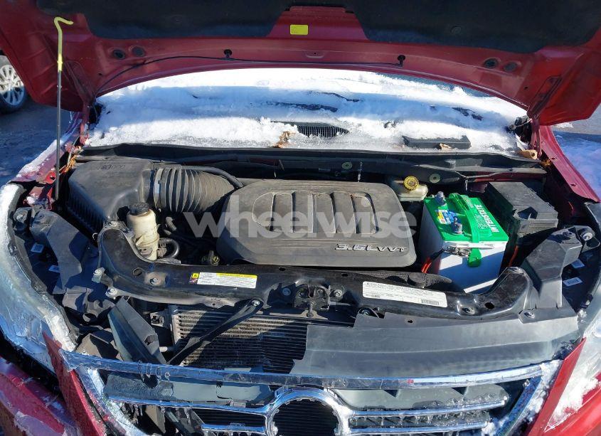 Photo 10 of 2012 Volkswagen Routan SE (VIN 2C4RVABG2CR354346)