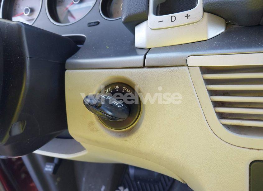 Photo 11 of 2012 Volkswagen Routan SE (VIN 2C4RVABG2CR354346)