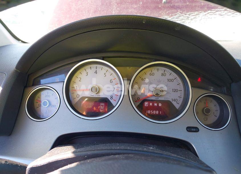 Photo 7 of 2012 Volkswagen Routan SE (VIN 2C4RVABG2CR354346)