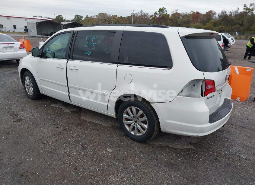 Photo 3 of 2012 Volkswagen Routan SE (VIN 2C4RVABG3CR355361)