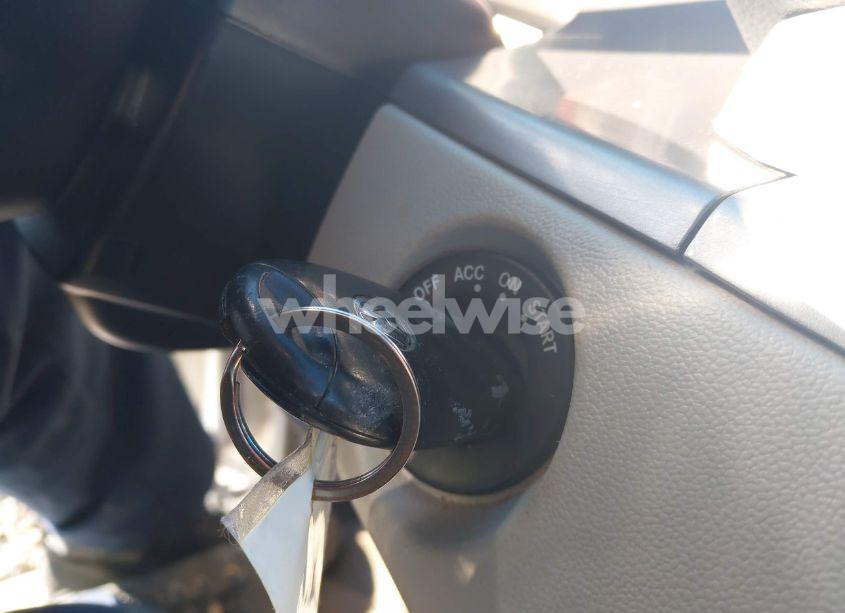 Photo 11 of 2012 Volkswagen Routan SE (VIN 2C4RVABG4CR151958)