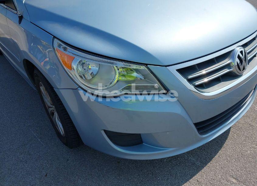 Photo 6 of 2012 Volkswagen Routan SE (VIN 2C4RVABG5CR309319)