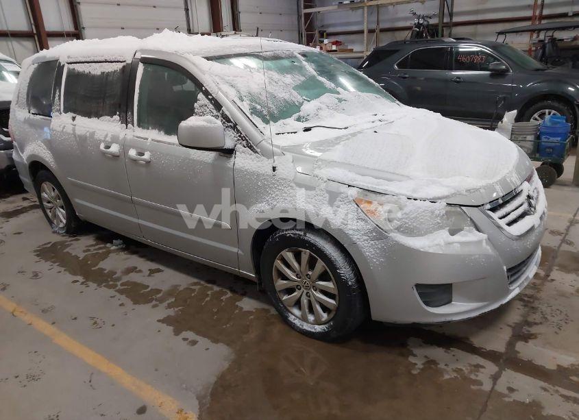 2012 Volkswagen Routan SE (VIN 2C4RVABG7CR293513) main photo
