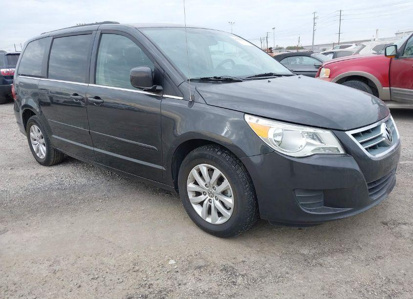 2012 Volkswagen Routan SE (VIN 2C4RVABG7CR392221) main photo