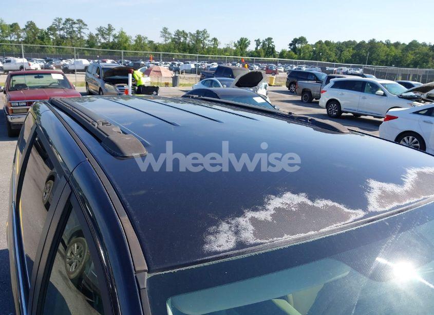 Photo 6 of 2012 Volkswagen Routan SE (VIN 2C4RVABG7CR393675)