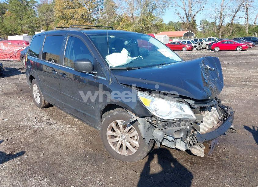2012 Volkswagen Routan SE (VIN 2C4RVABG8CR293634) main photo