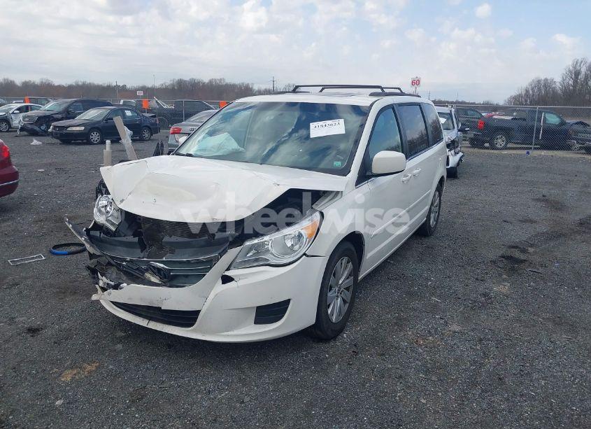 Photo 2 of 2012 Volkswagen Routan SEL (VIN 2C4RVACG6CR391267)