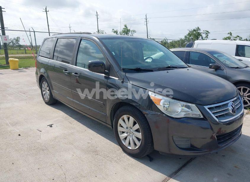 2012 Volkswagen Routan SEL (VIN 2C4RVACG7CR321261) main photo