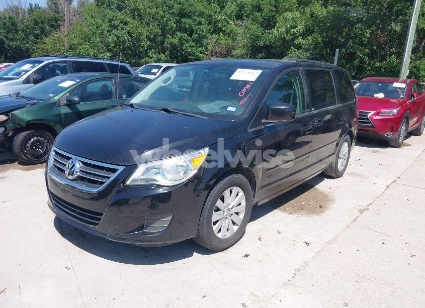 Photo 2 of 2012 Volkswagen Routan SEL (VIN 2C4RVACG8CR277173)